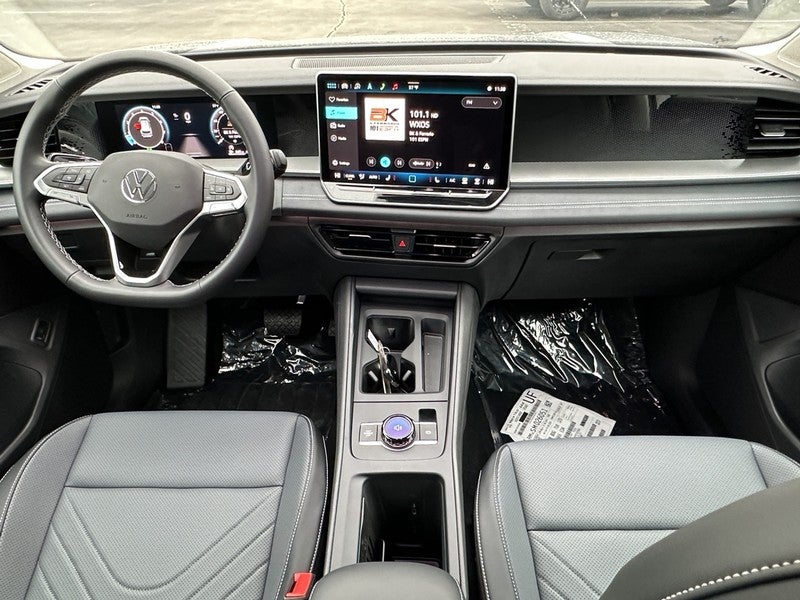 2025 Volkswagen Tiguan 2.0T SE 4MOTION