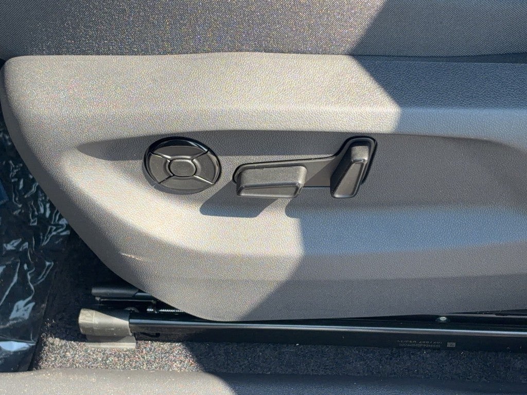 2026 Volkswagen Tiguan 2.0T SE FWD