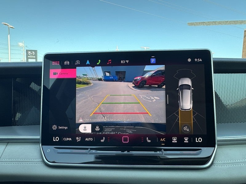 2025 Volkswagen Tiguan 2.0T SE FWD