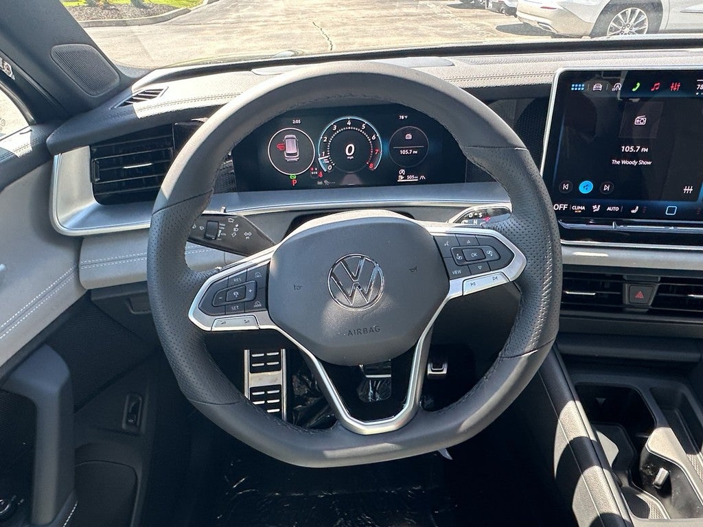 2026 Volkswagen Tiguan 2.0T SE R-Line Black 4MOTION