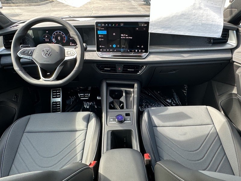 2025 Volkswagen Tiguan 2.0T SE R-Line Black 4MOTION