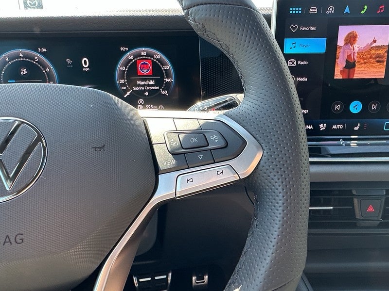 2025 Volkswagen Tiguan 2.0T SE R-Line Black