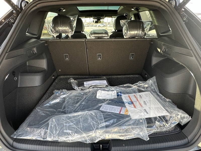 2026 Volkswagen Tiguan 2.0T SE R-Line Black 4MOTION