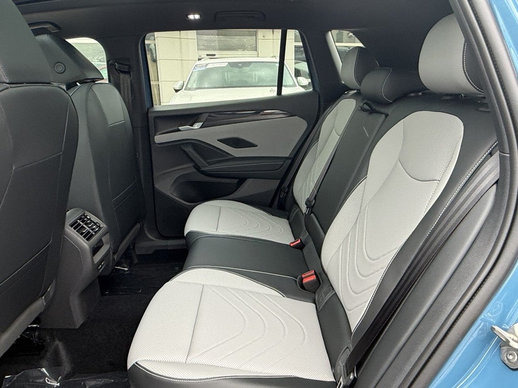 2026 Volkswagen Tiguan 2.0T SE R-Line Black 4MOTION