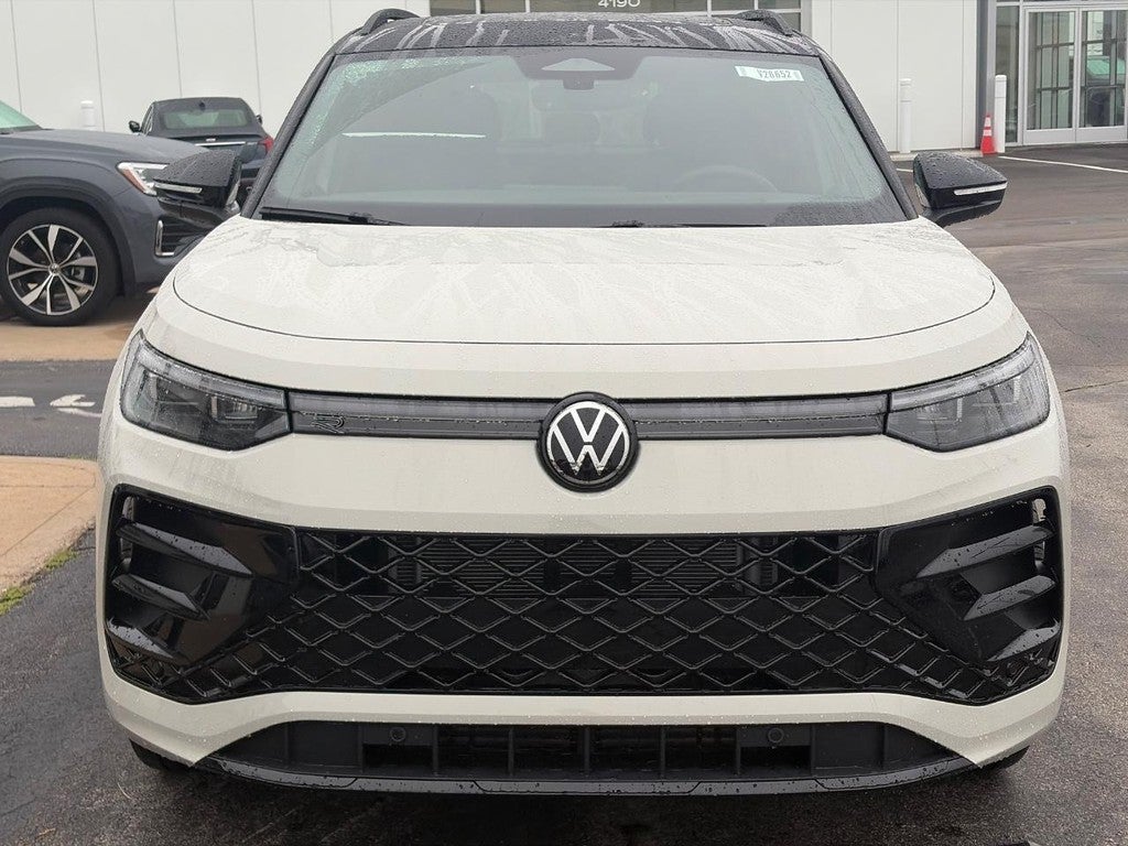 2026 Volkswagen Tiguan 2.0T SE R-Line Black 4MOTION