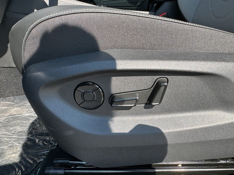 2025 Volkswagen Tiguan 2.0T SE R-Line Black 4MOTION