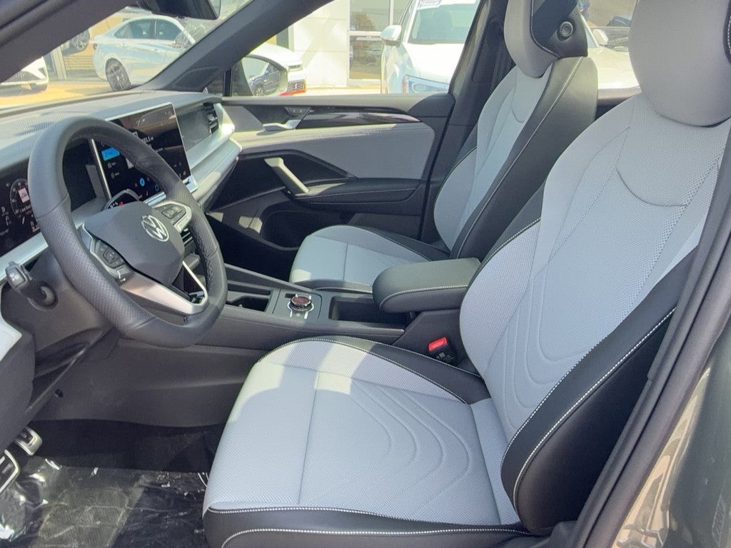 2026 Volkswagen Tiguan 2.0T SE R-Line Black 4MOTION