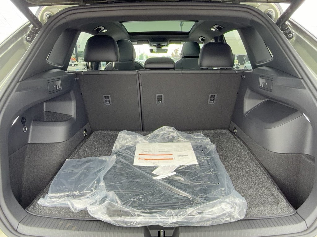 2026 Volkswagen Tiguan 2.0T SE R-Line Black 4MOTION