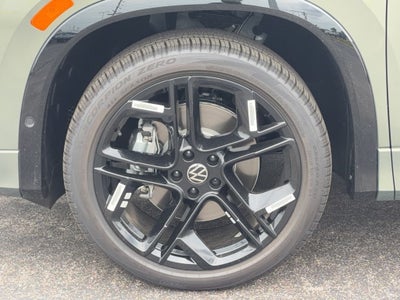 2026 Volkswagen Tiguan 2.0T SE R-Line Black 4MOTION