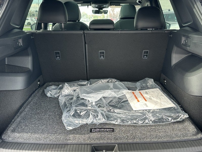 2025 Volkswagen Tiguan 2.0T SE R-Line Black 4MOTION