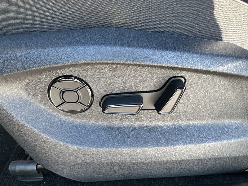 2026 Volkswagen Tiguan 2.0T SE R-Line Black 4MOTION