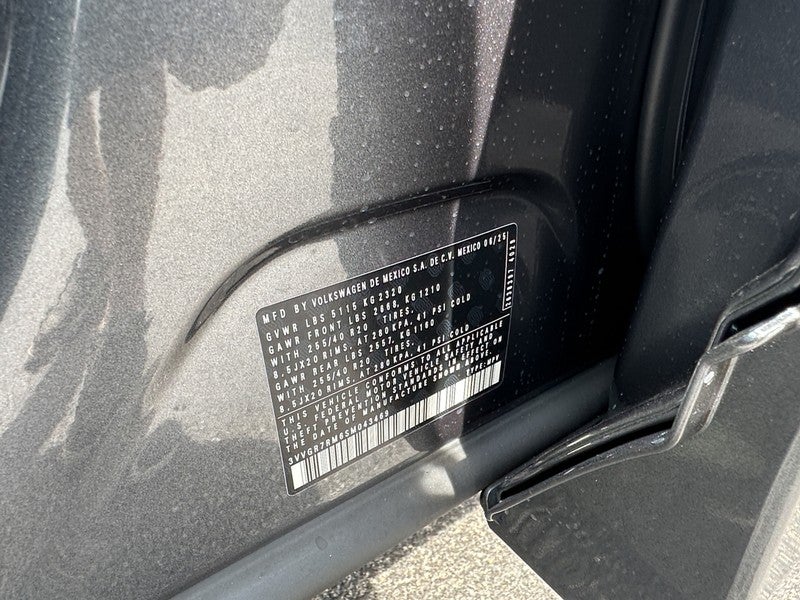 2025 Volkswagen Tiguan 2.0T SE R-Line Black 4MOTION