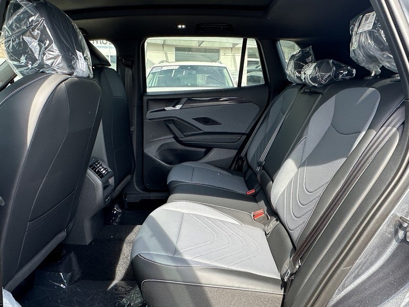 2025 Volkswagen Tiguan 2.0T SE R-Line Black 4MOTION