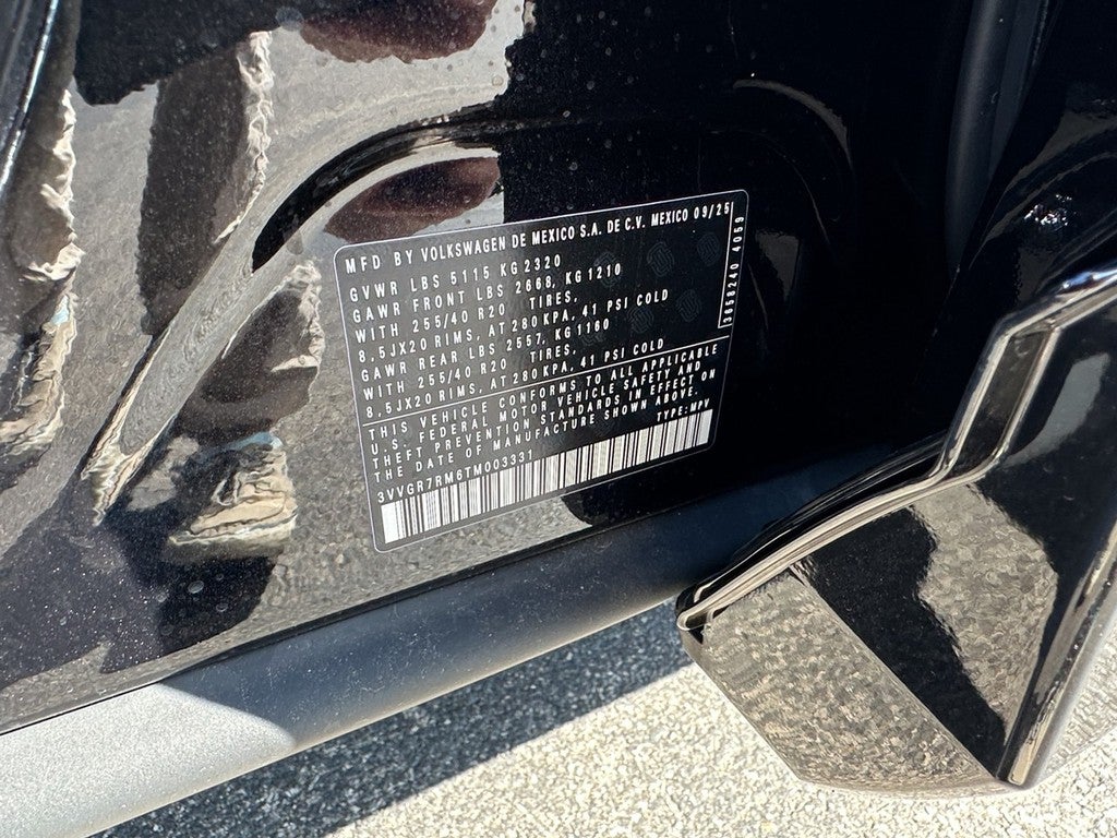 2026 Volkswagen Tiguan 2.0T SE R-Line Black 4MOTION