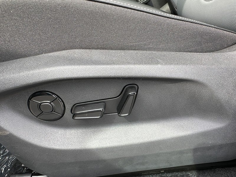 2025 Volkswagen Tiguan 2.0T SE R-Line Black 4MOTION