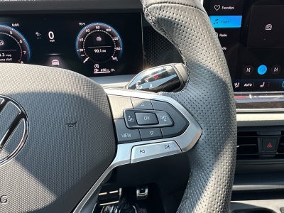 2025 Volkswagen Tiguan 2.0T SE R-Line Black 4MOTION