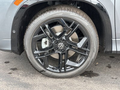 2025 Volkswagen Tiguan 2.0T SE R-Line Black 4MOTION