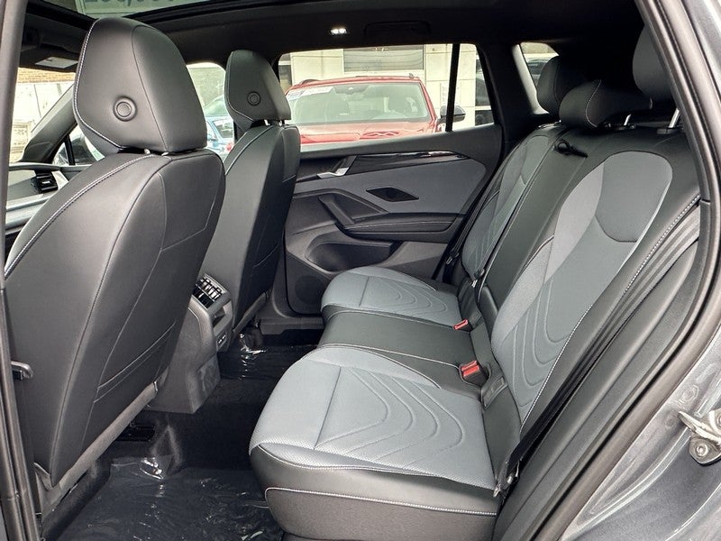 2025 Volkswagen Tiguan 2.0T SE R-Line Black 4MOTION