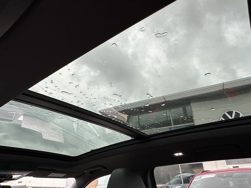 2025 Volkswagen Tiguan 2.0T SE R-Line Black 4MOTION