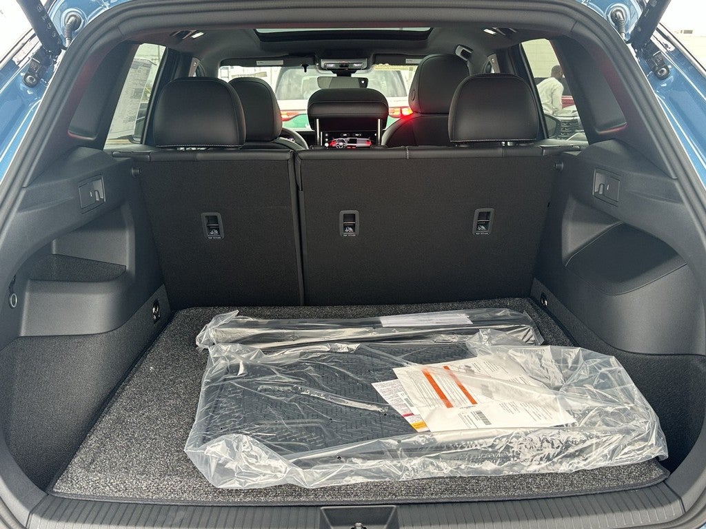 2026 Volkswagen Tiguan 2.0T SE R-Line Black 4MOTION