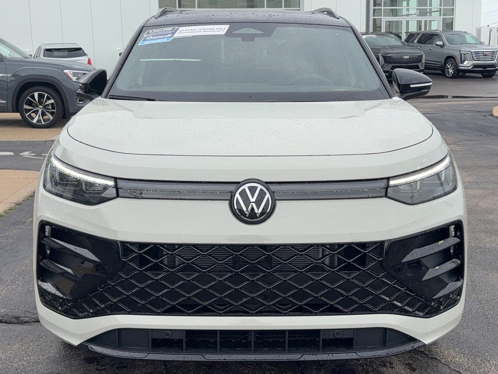 2026 Volkswagen Tiguan 2.0T SE R-Line Black 4MOTION