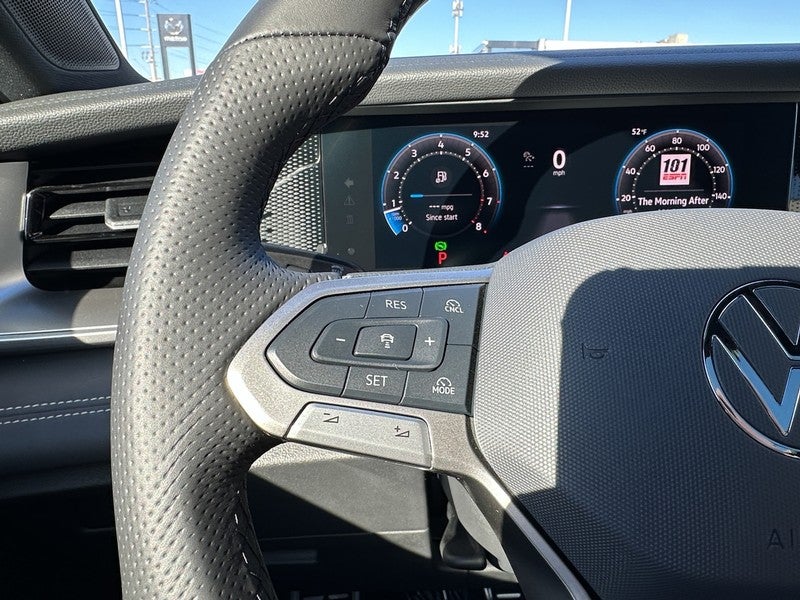 2025 Volkswagen Tiguan 2.0T SE R-Line Black 4MOTION