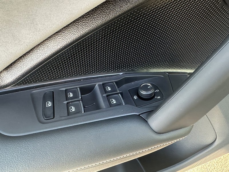 2026 Volkswagen Tiguan 2.0T SE R-Line Black 4MOTION