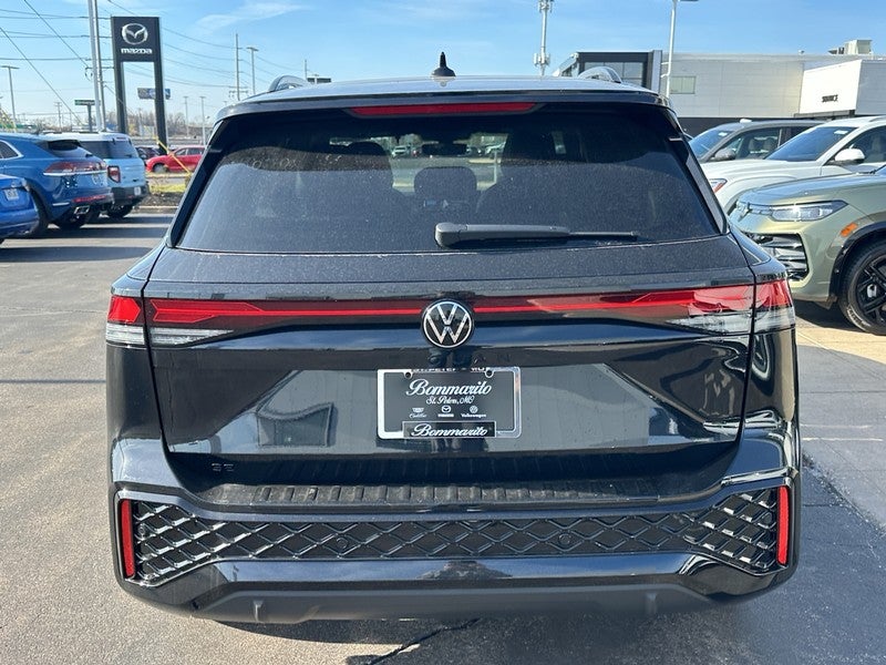 2026 Volkswagen Tiguan 2.0T SE R-Line Black FWD