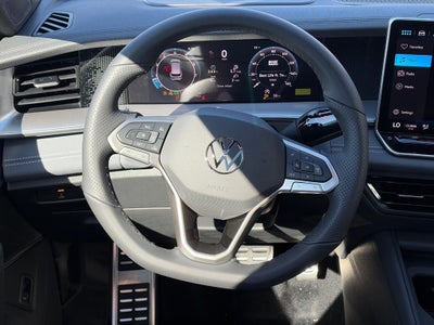 2026 Volkswagen Tiguan 2.0T SE R-Line Black FWD