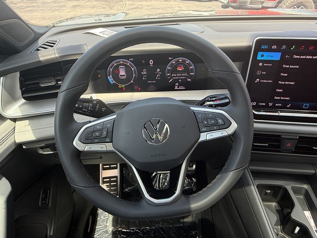 2026 Volkswagen Tiguan 2.0T SE R-Line Black FWD
