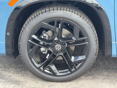 2026 Volkswagen Tiguan 2.0T SE R-Line Black FWD