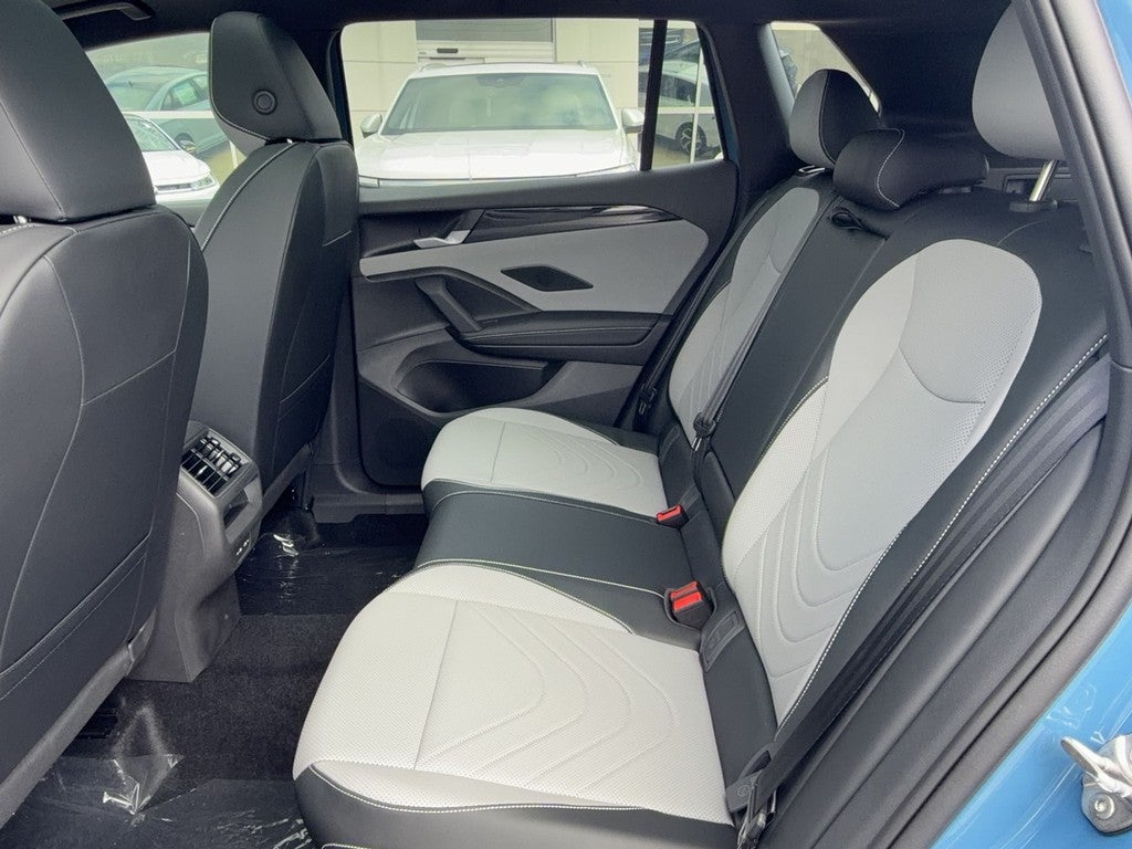 2026 Volkswagen Tiguan 2.0T SE R-Line Black FWD