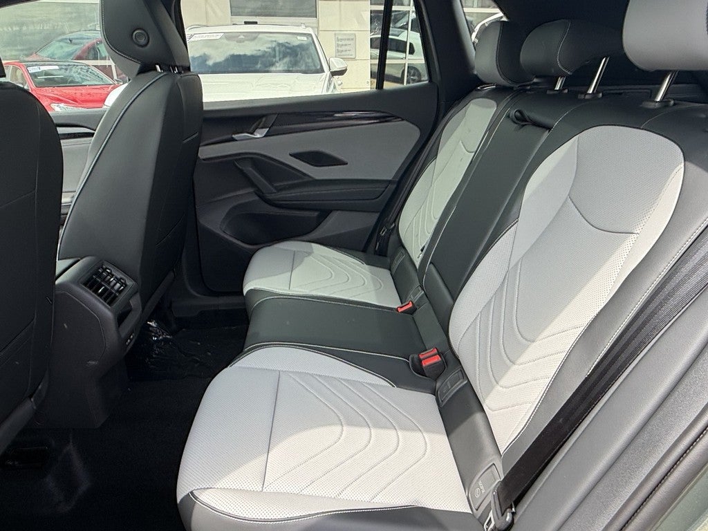 2026 Volkswagen Tiguan 2.0T SE R-Line Black FWD