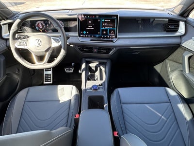 2026 Volkswagen Tiguan 2.0T SE R-Line Black FWD