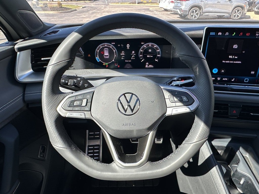 2026 Volkswagen Tiguan 2.0T SE R-Line Black FWD