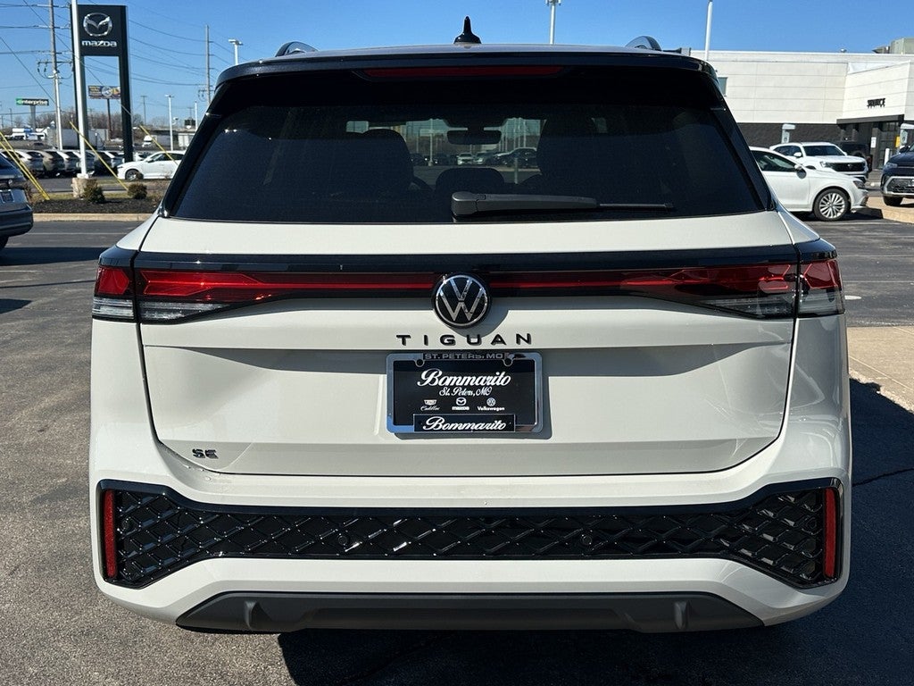 2026 Volkswagen Tiguan 2.0T SE R-Line Black FWD