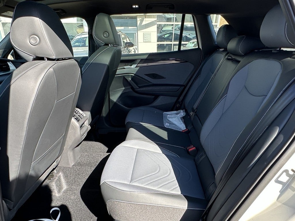 2026 Volkswagen Tiguan 2.0T SE R-Line Black FWD