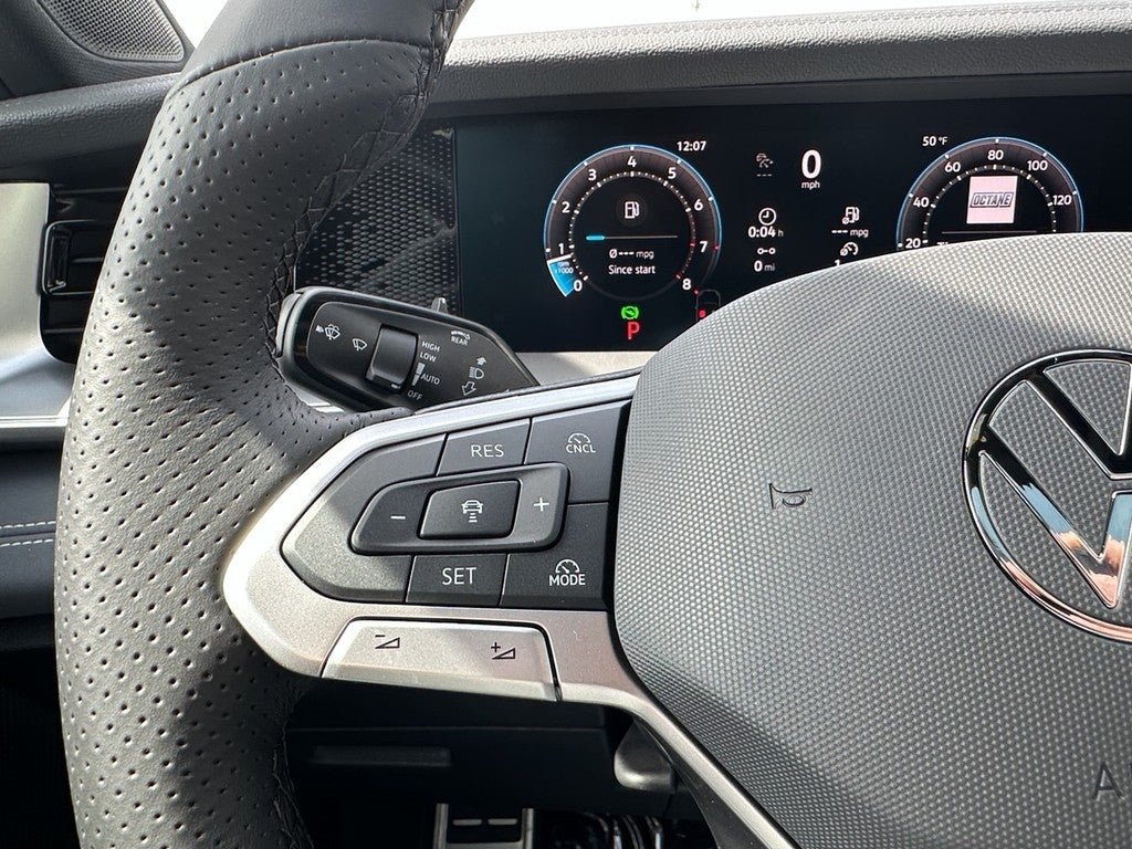 2026 Volkswagen Tiguan 2.0T SE R-Line Black FWD