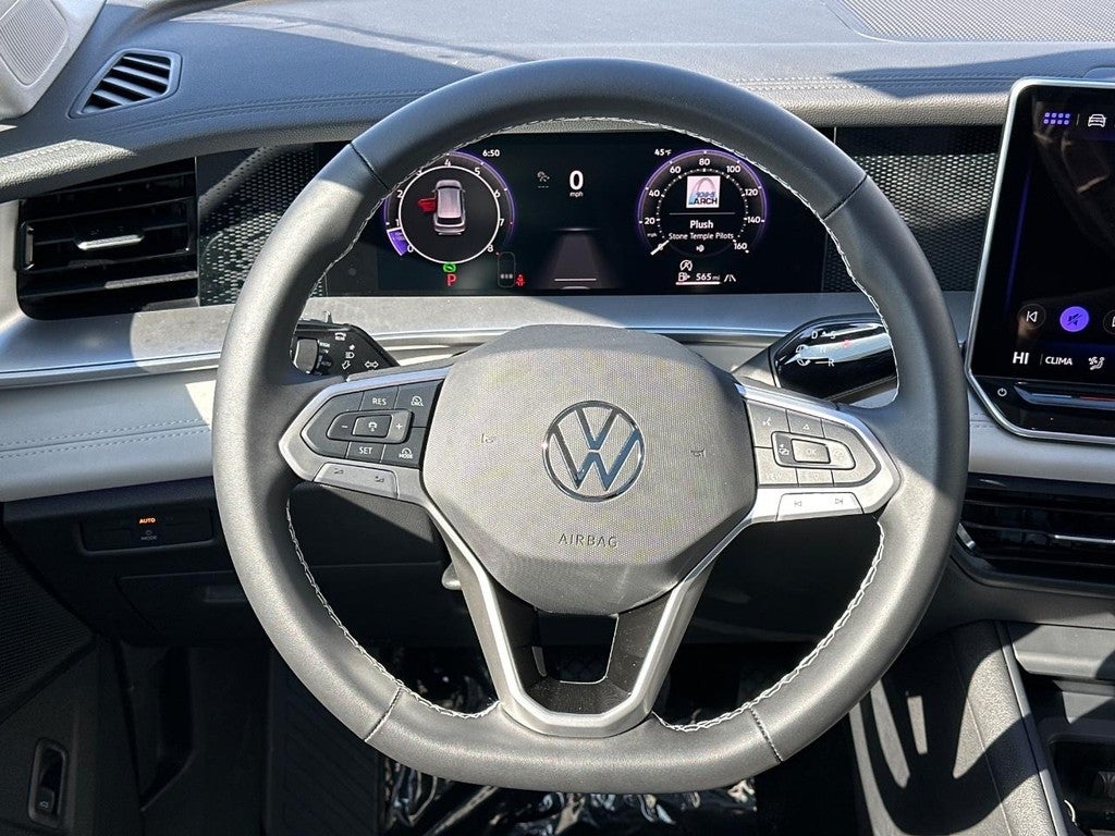 2025 Volkswagen Tiguan 2.0T SE 4MOTION