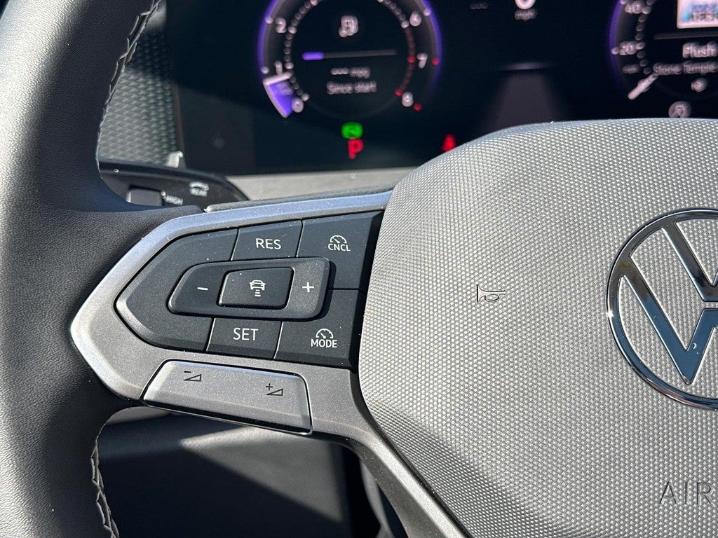 2025 Volkswagen Tiguan 2.0T SE 4MOTION