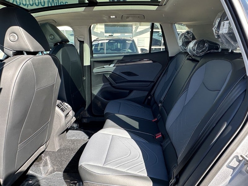 2025 Volkswagen Tiguan 2.0T SE 4MOTION