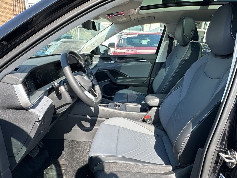 2025 Volkswagen Tiguan 2.0T SE 4MOTION