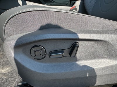 2025 Volkswagen Tiguan 2.0T SE 4MOTION