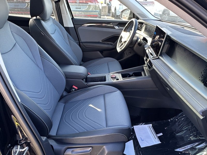 2025 Volkswagen Tiguan 2.0T SE 4MOTION