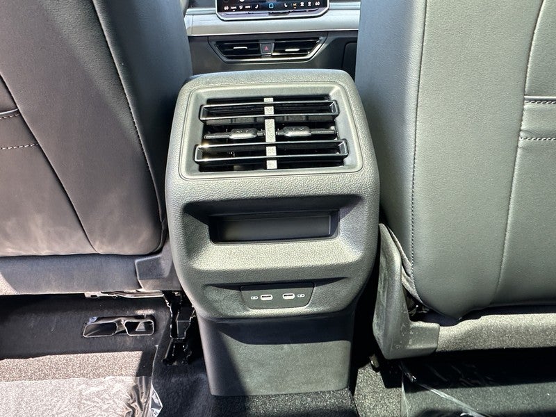 2025 Volkswagen Tiguan 2.0T SE 4MOTION