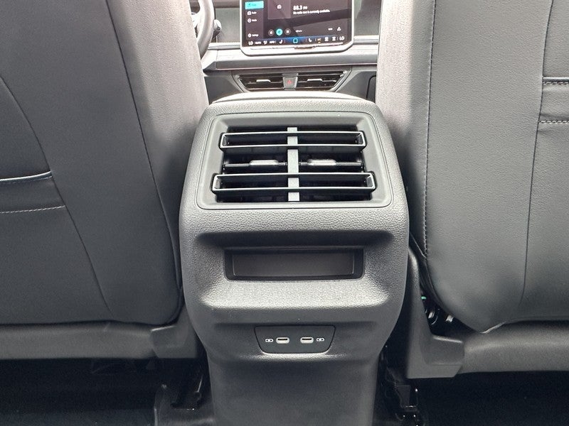 2025 Volkswagen Tiguan 2.0T SE 4MOTION