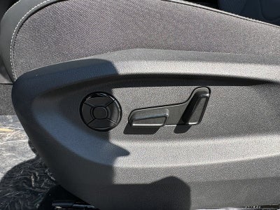 2025 Volkswagen Tiguan 2.0T SE 4MOTION