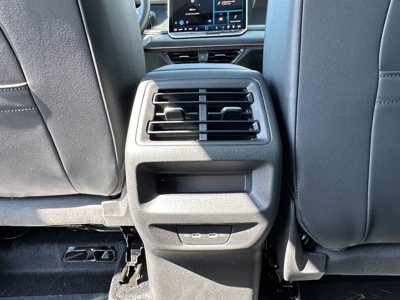 2025 Volkswagen Tiguan 2.0T SE 4MOTION