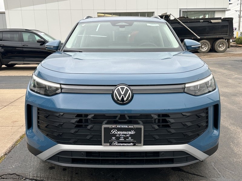 2025 Volkswagen Tiguan 2.0T SE 4MOTION
