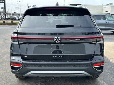 2026 Volkswagen Taos SE FWD